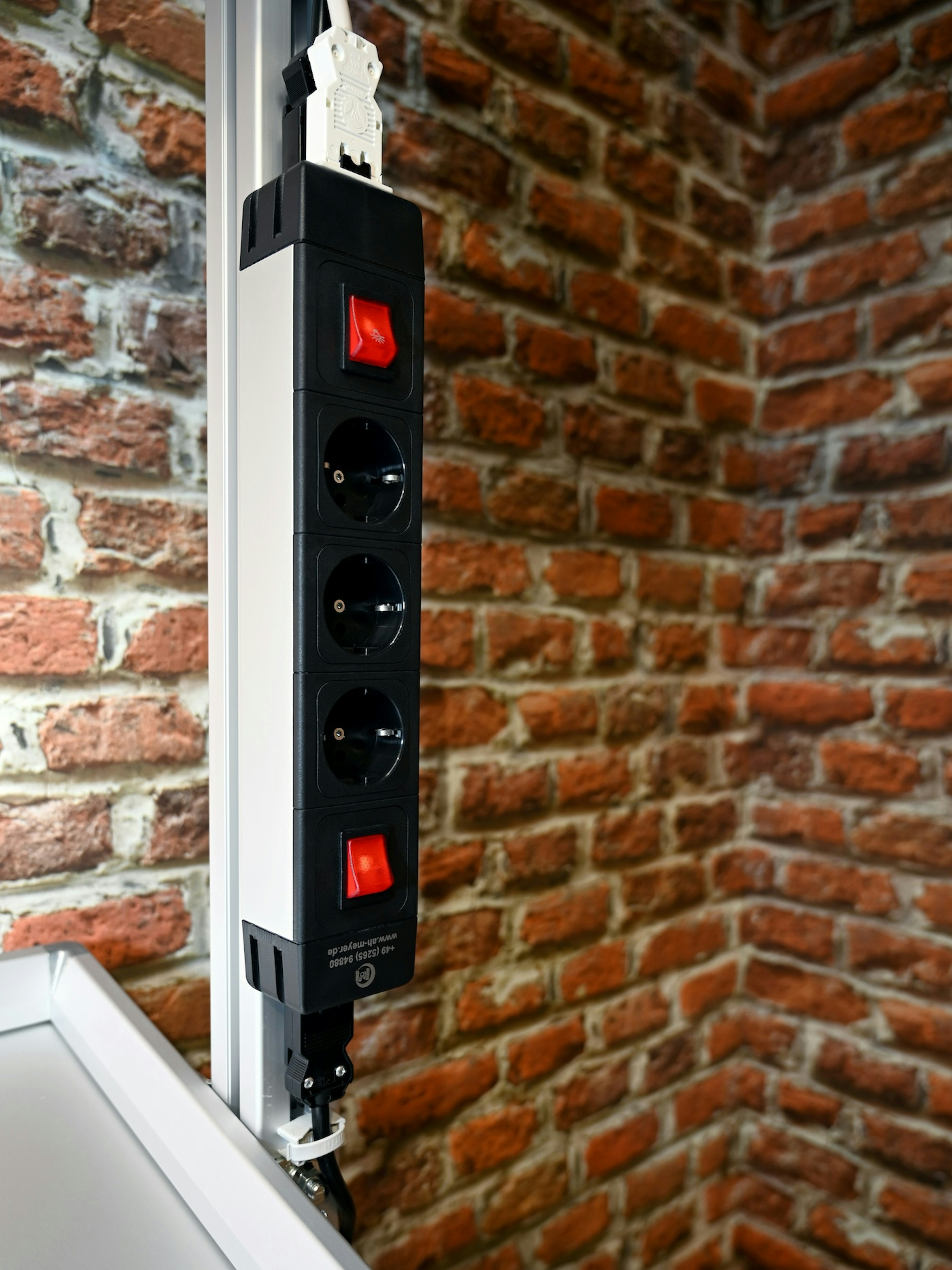 EV充電器工事で知っておきたい技術的なポイント | EV-HooK COLUMN